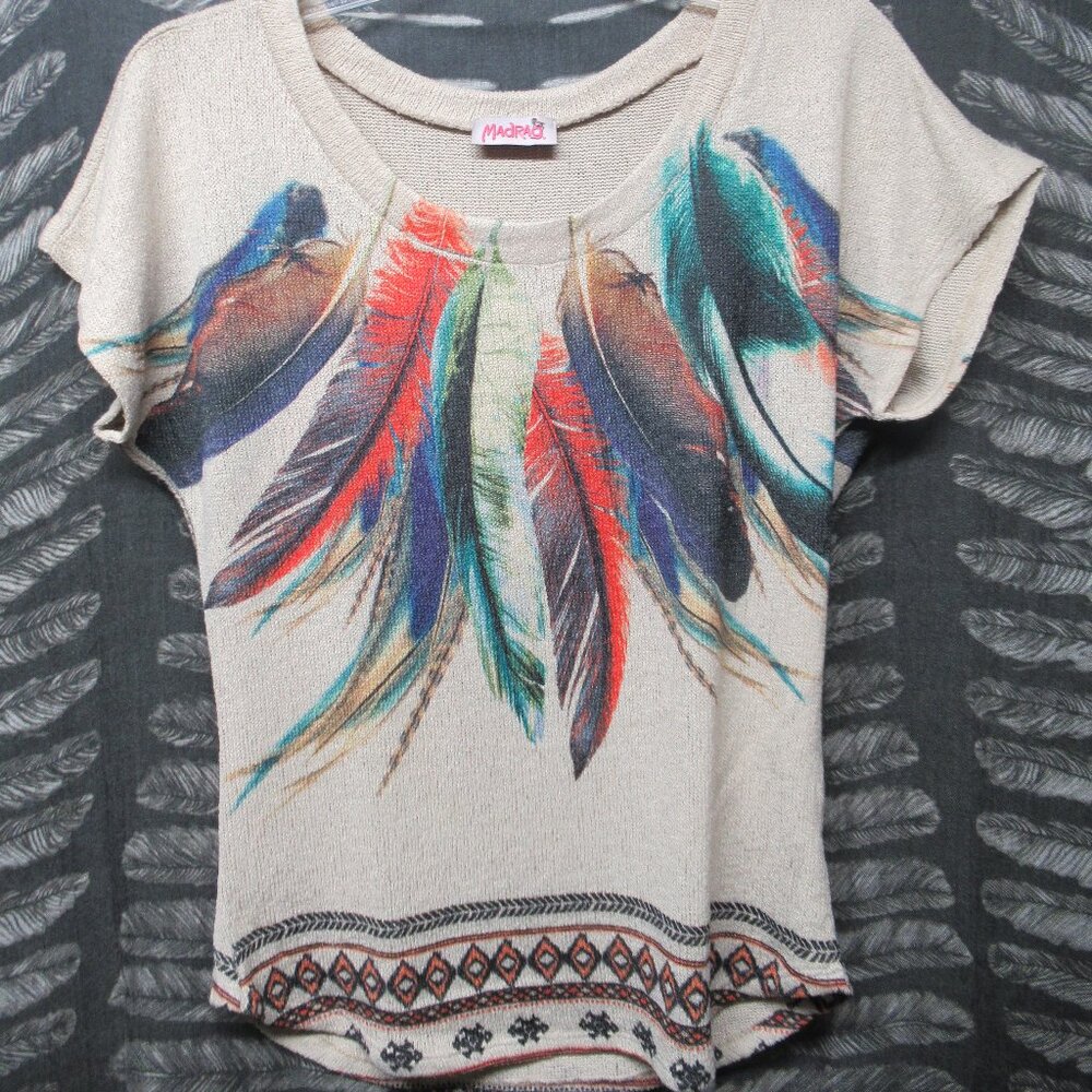 Mad Rag Colorful Feather Short Sleeve Top Sz. L